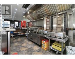 3023 Bathurst Street, Toronto, ON M6B3B5 Photo 10