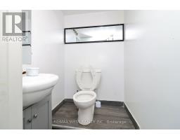 3023 Bathurst Street, Toronto, ON M6B3B5 Photo 11