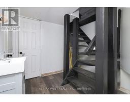 3023 Bathurst Street, Toronto, ON M6B3B5 Photo 13