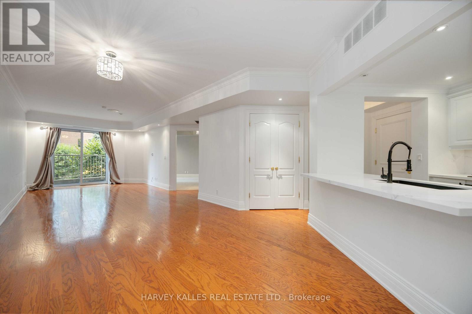 #201 33 DELISLE AVENUE - 20