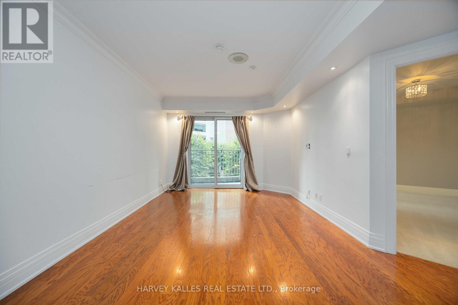 #201 33 DELISLE AVENUE - 25
