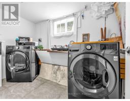 246 Burnett Avenue, Toronto, ON M2N1V8 Photo 12
