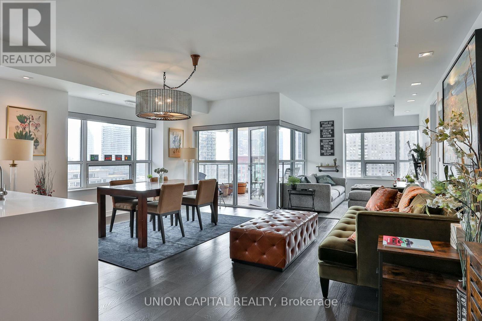 #1309 88 SCOTT STREET - 1