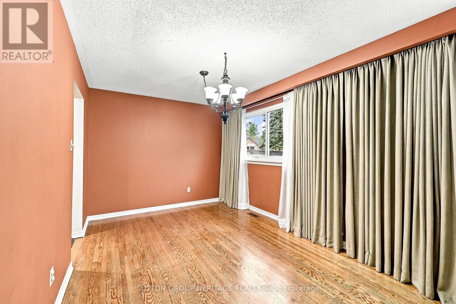 64 Gregory Road, Ajax, ON photo 10