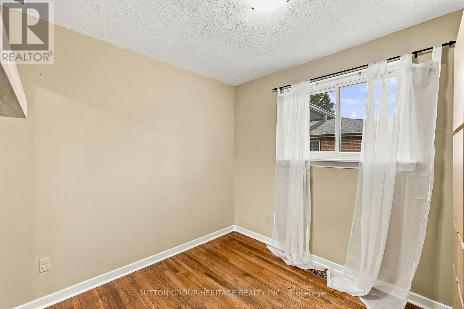 64 Gregory Road, Ajax, ON photo 20