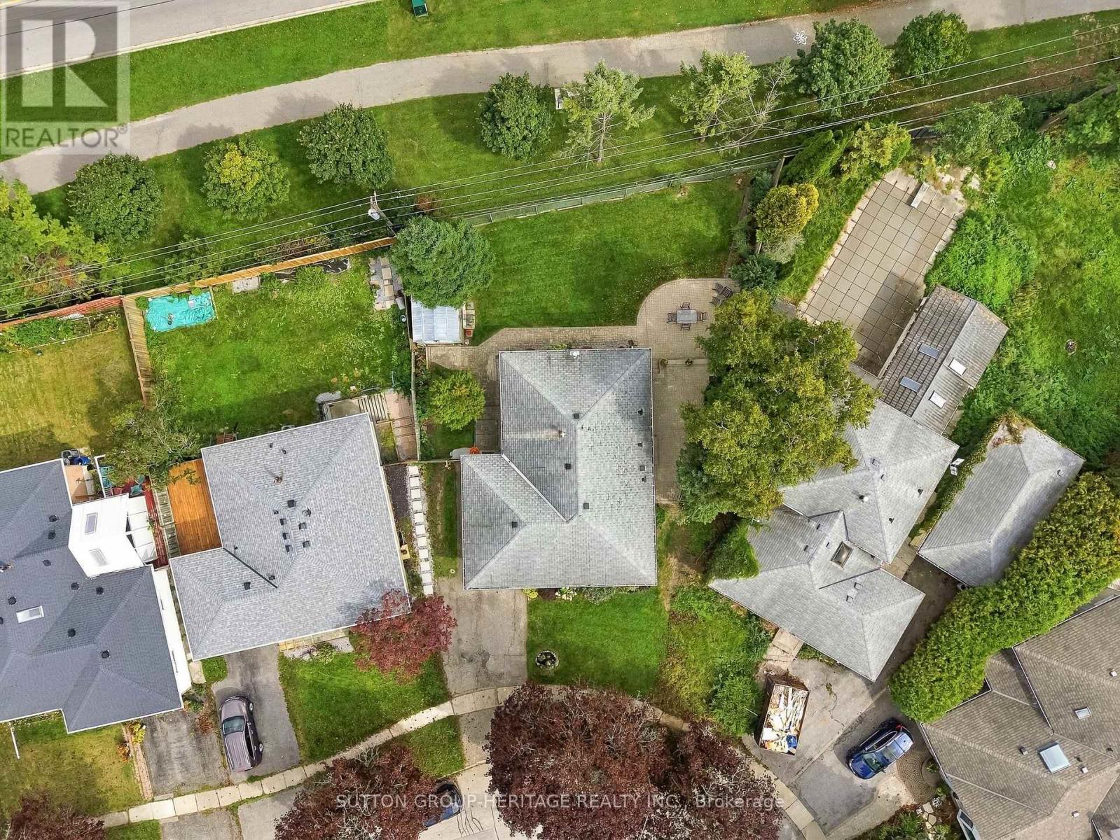 64 Gregory Road, Ajax, ON photo 30
