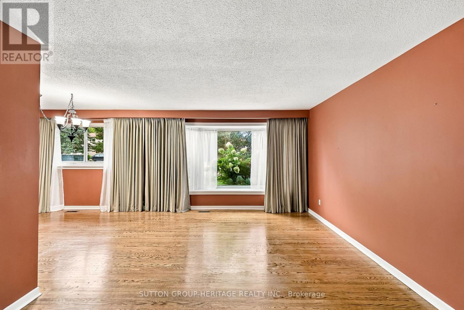64 Gregory Road, Ajax, ON photo 7