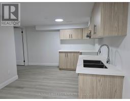 Bsmt 1 - 706 Leaside Street, Pickering, ON L1W2X1 Photo 6