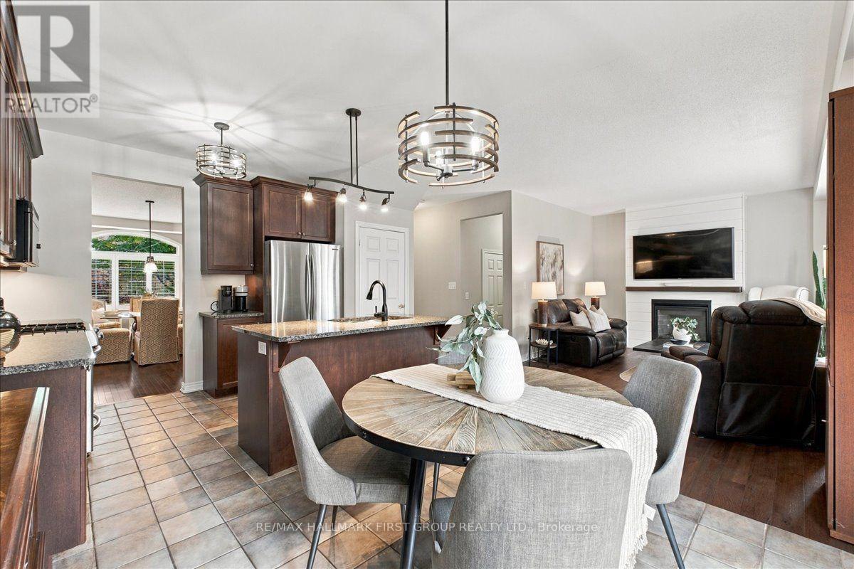 14 Belsey Lane, Clarington, ON photo 10
