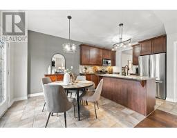 Dining room - 14 Belsey Lane, Clarington, ON L1B0B3 Photo 8