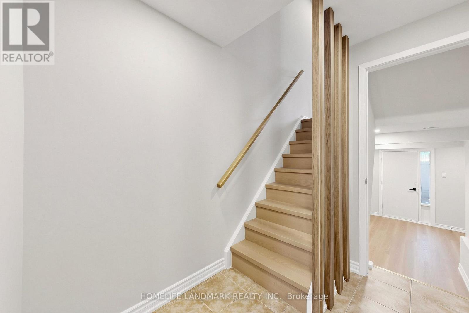 #63 1131 SANDHURST CIRCLE - Image 35