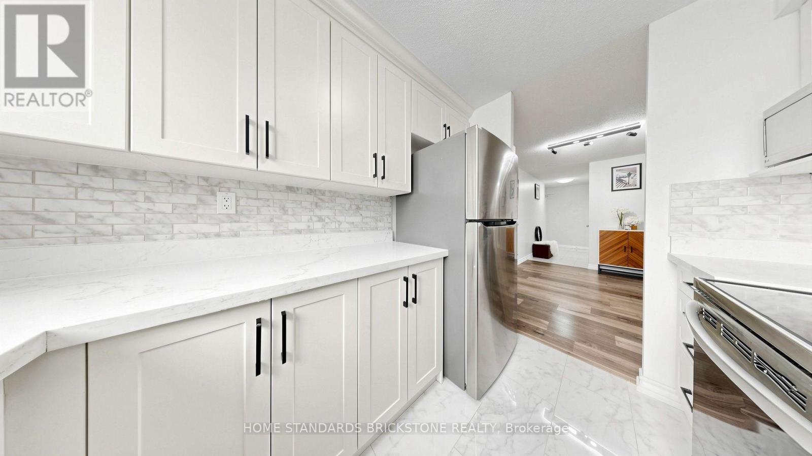 Photo of 211 - 99 BLACKWELL AVENUE