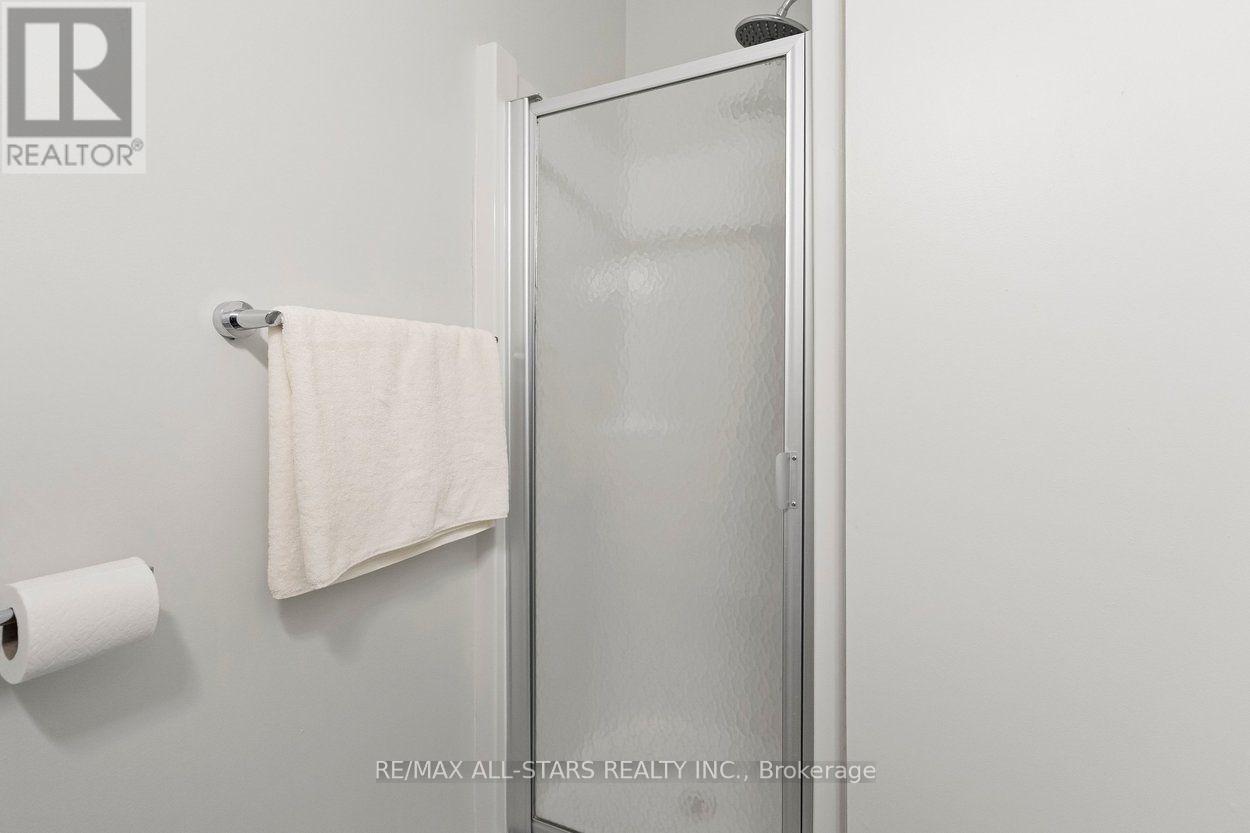 22 SANDPIPER KEY WAY - Image 30