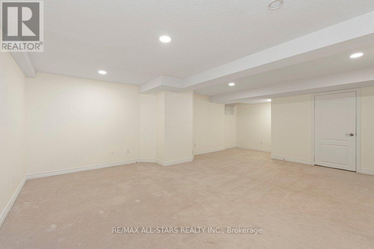 22 SANDPIPER KEY WAY - Image 35