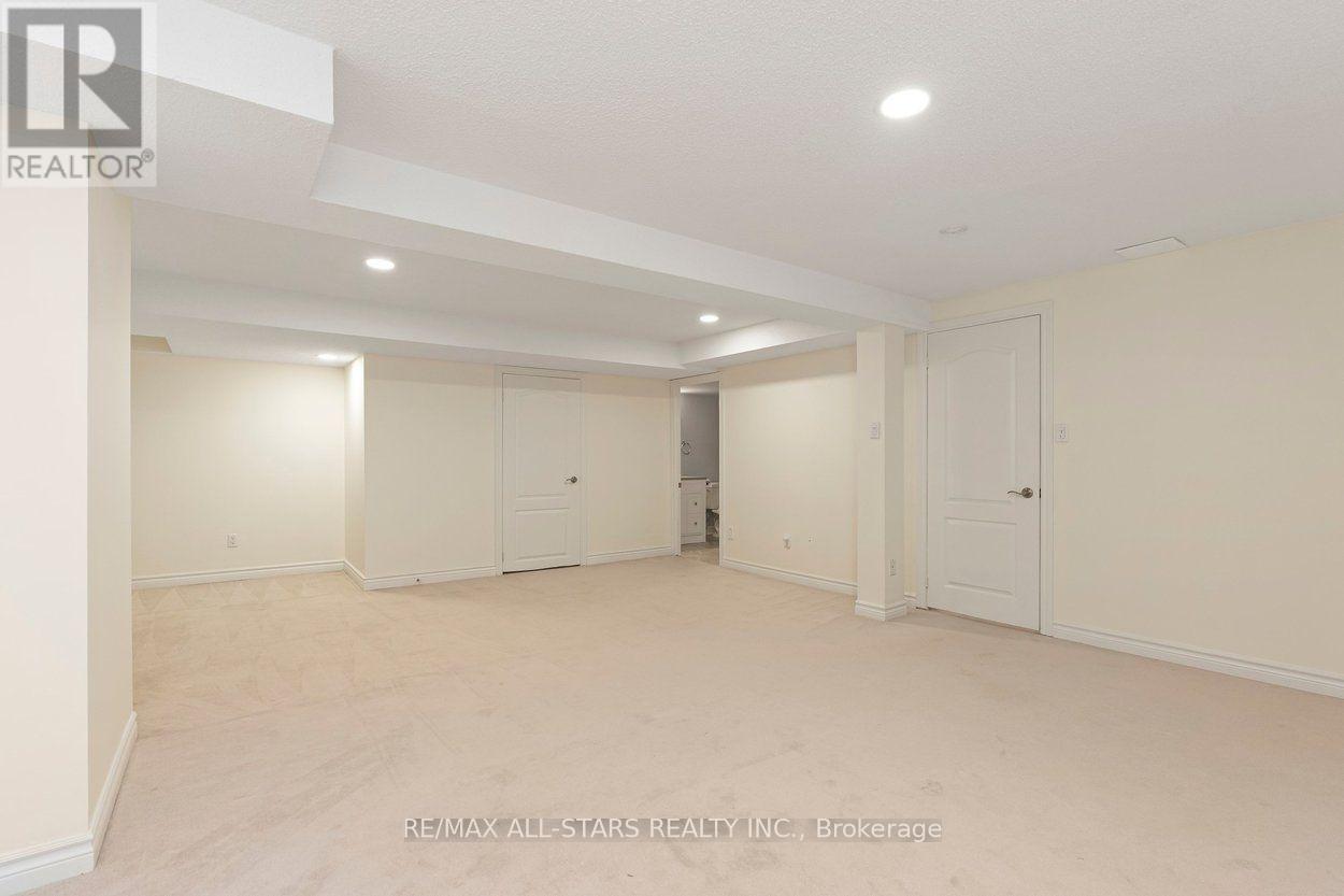 22 SANDPIPER KEY WAY - Image 36