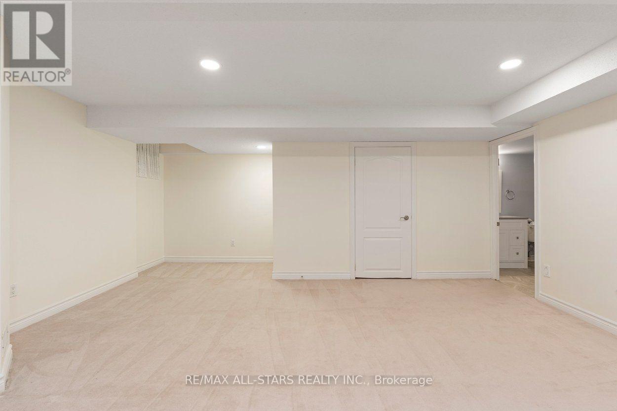 22 SANDPIPER KEY WAY - Image 37