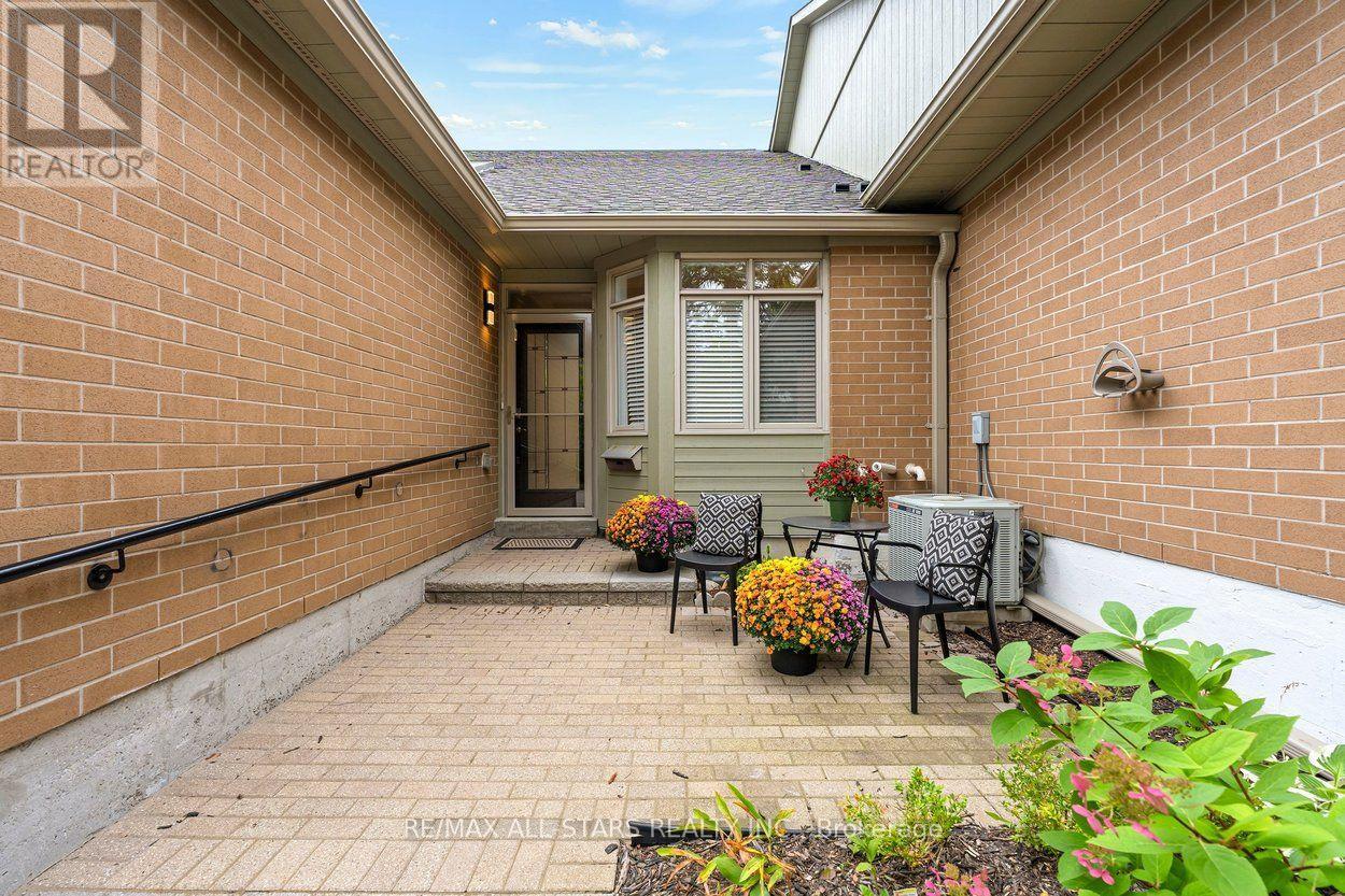 22 SANDPIPER KEY WAY - Image 46