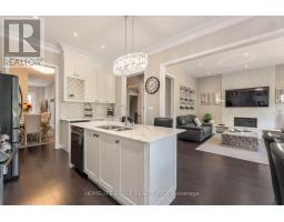 164 Sunset Vista Court, Aurora, ON L4G3Y1 Photo 9