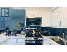 201 - 15390 Yonge Street, Aurora, ON L4G1N8 Photo 18