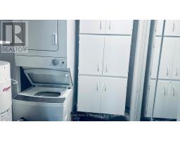 201 - 15390 Yonge Street, Aurora, ON L4G1N8 Photo 37