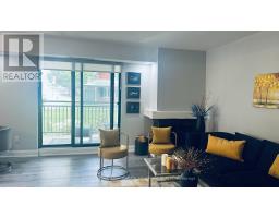 201 - 15390 Yonge Street, Aurora, ON L4G1N8 Photo 7
