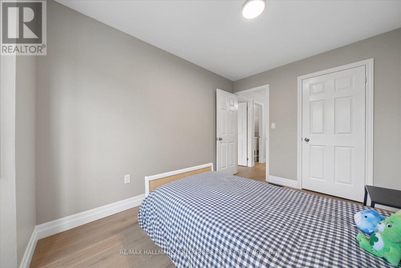 1384 FOREST STREET - Image 28