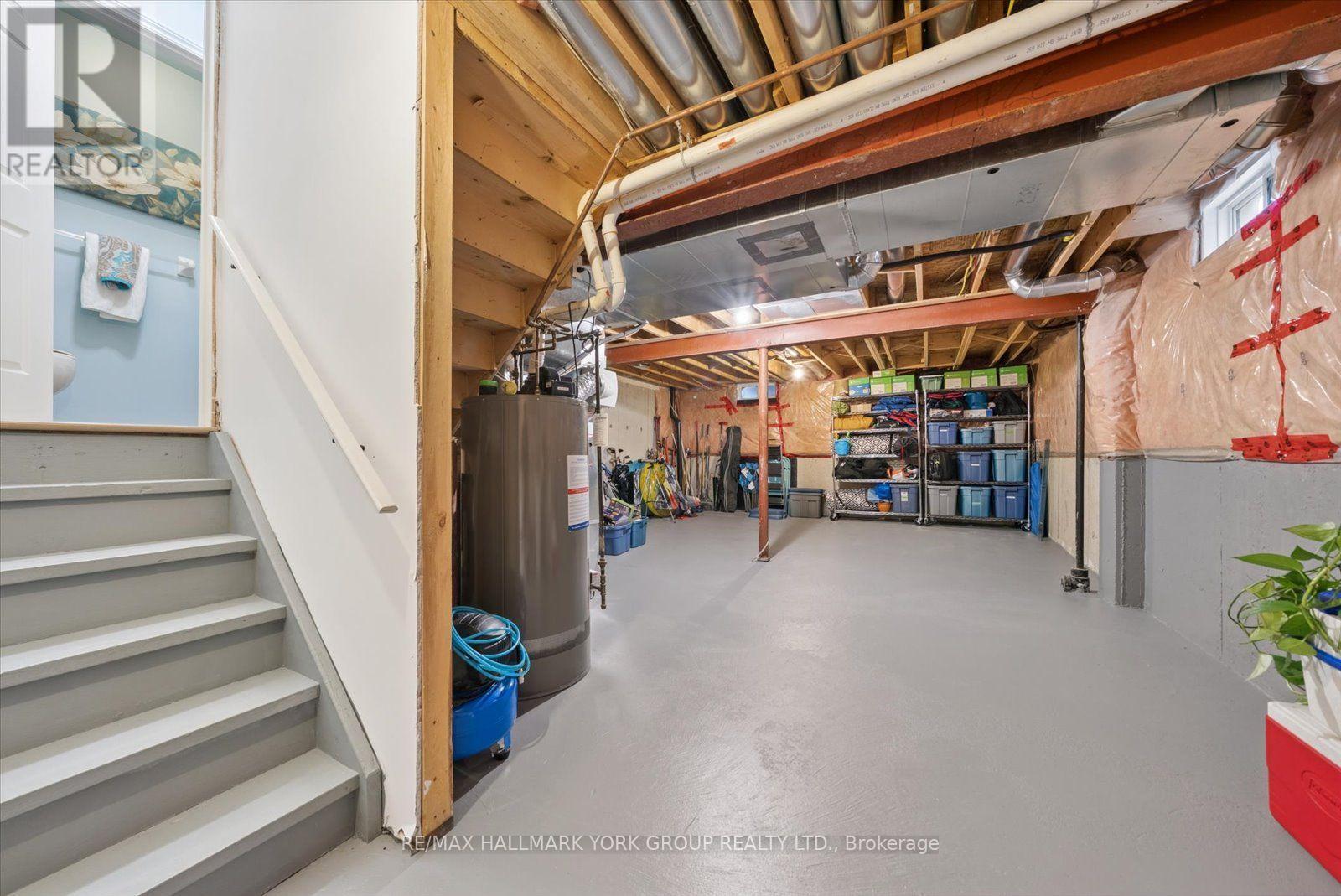 1384 FOREST STREET - Image 32