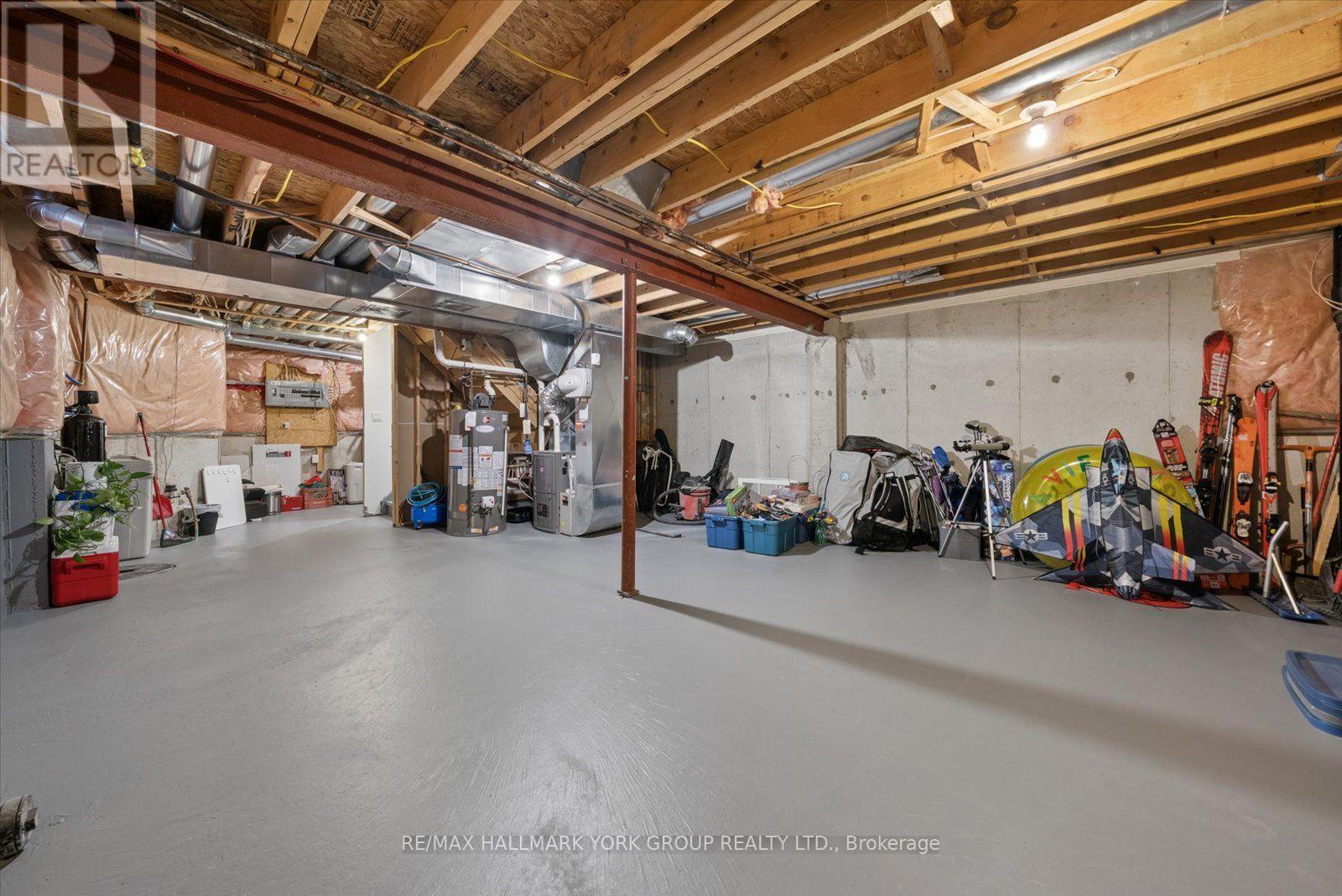 1384 FOREST STREET - Image 33