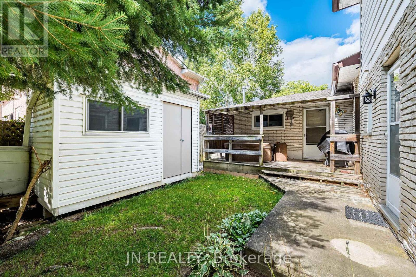 49 SCHOOL STREET - Image 39