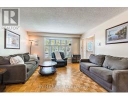 Bedroom 4 - 49 School Street, East Gwillimbury, ON L9N1K6 Photo 13