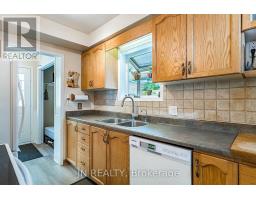 49 School Street, East Gwillimbury, ON L9N1K6 Photo 16