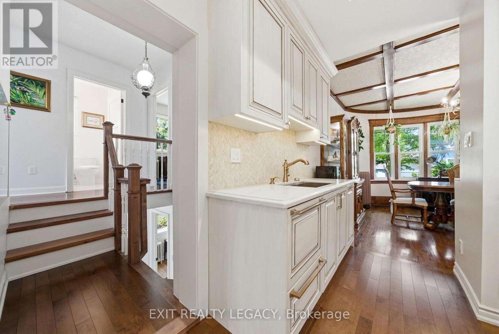 126 TEMPERANCE STREET - 16