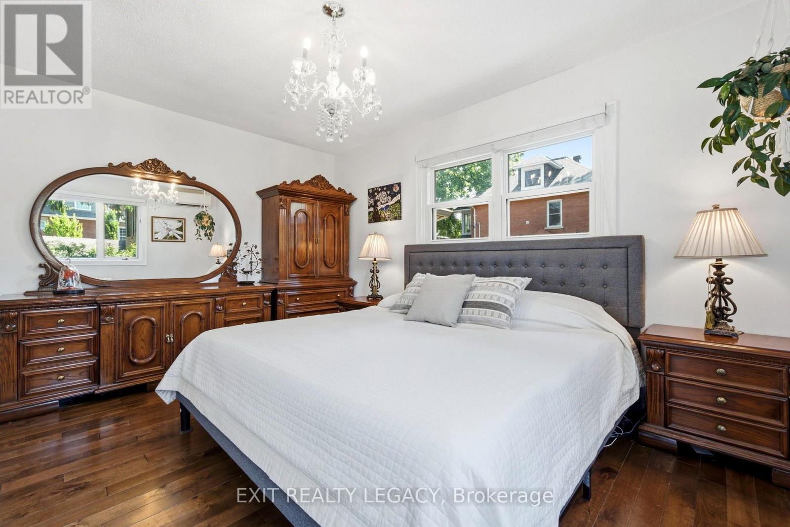 126 TEMPERANCE STREET - 21