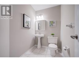272 - 23 Observatory Lane, Richmond Hill, ON L4C0M7 Photo 11