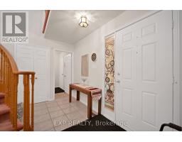 Bedroom 2 - 103 Longwater Chase, Markham, ON L3R4A9 Photo 6