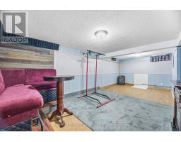 413 Terry Drive, Newmarket, ON L3Y5E6 Photo 34