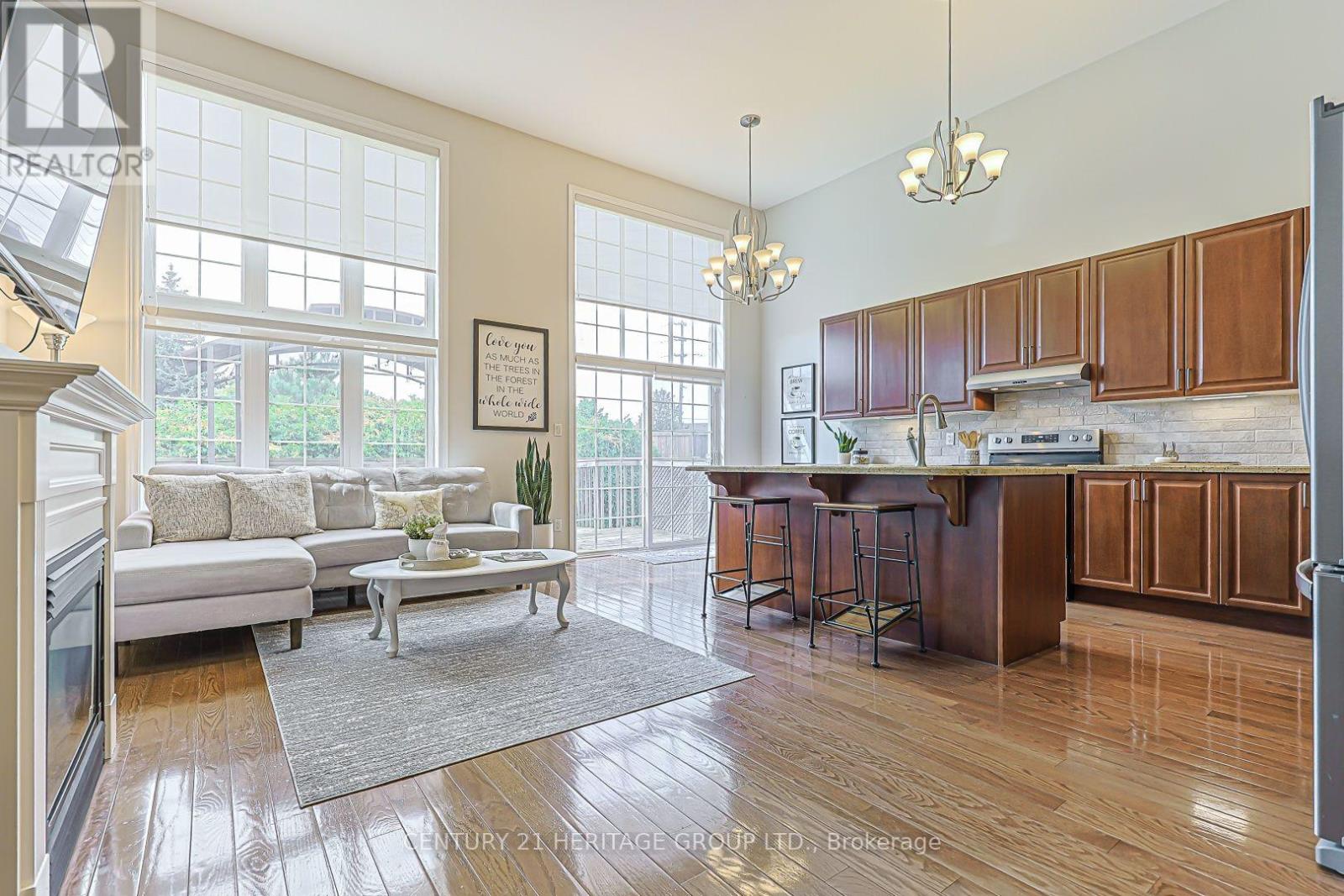 546 TAPESTRY LANE - 10