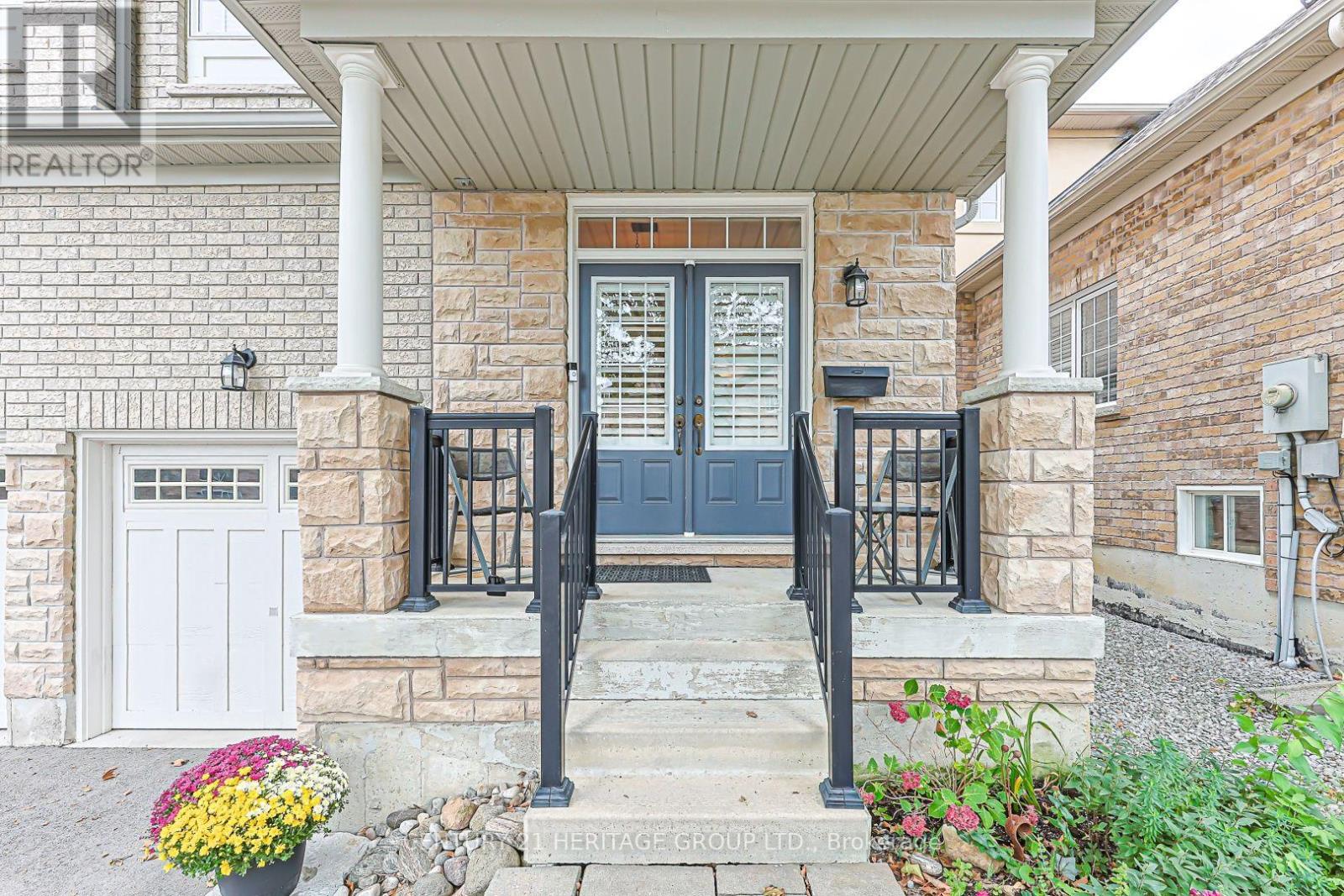 546 TAPESTRY LANE - 2
