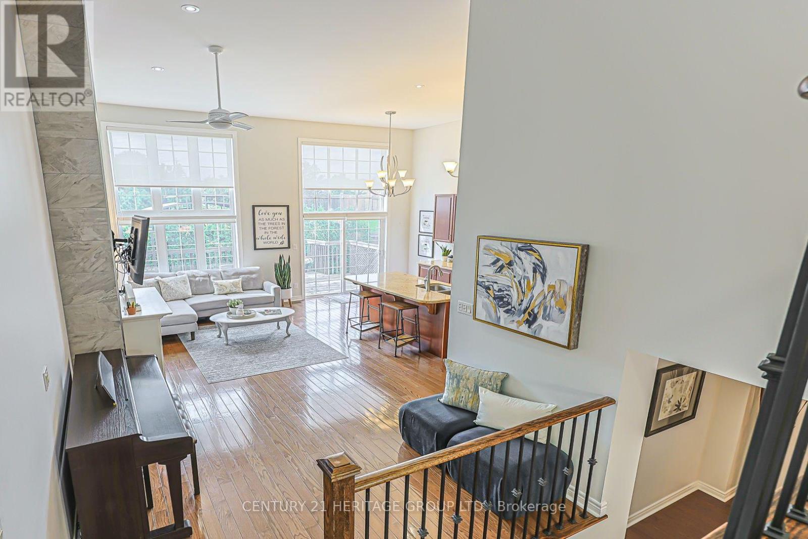 546 TAPESTRY LANE - 20