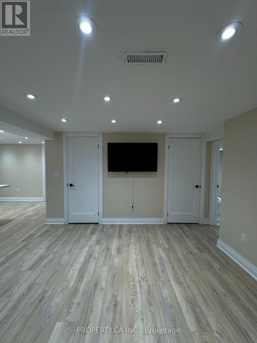 LOWER - 746 LESLIE VALLEY DRIVE, Newmarket (Huron Heights-Leslie Valley) — photo 12