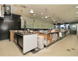 21 - 1118 Centre Street, Vaughan, ON L4J7R9 Photo 6