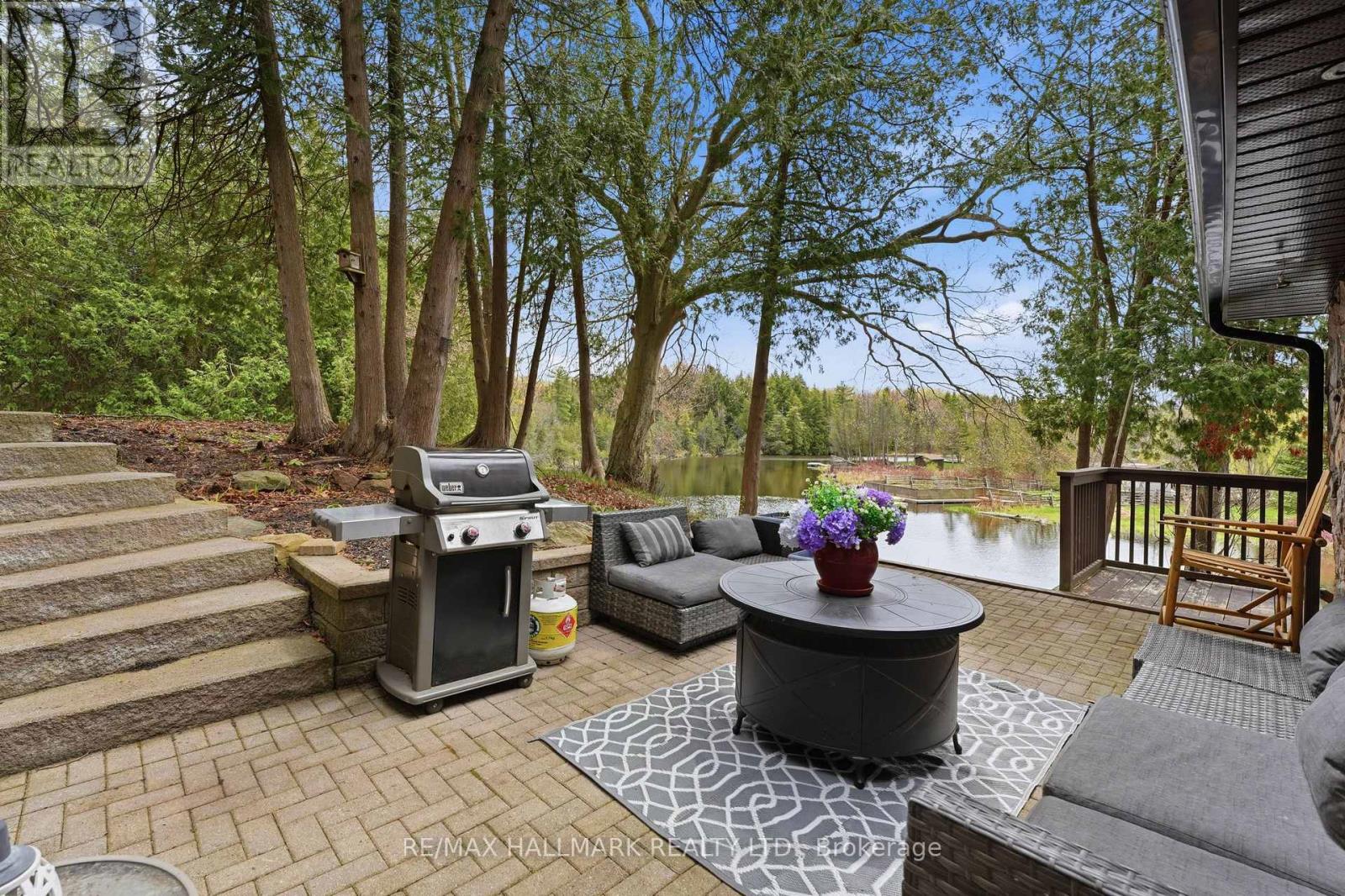 104 RIVERBANK DRIVE - Image 40