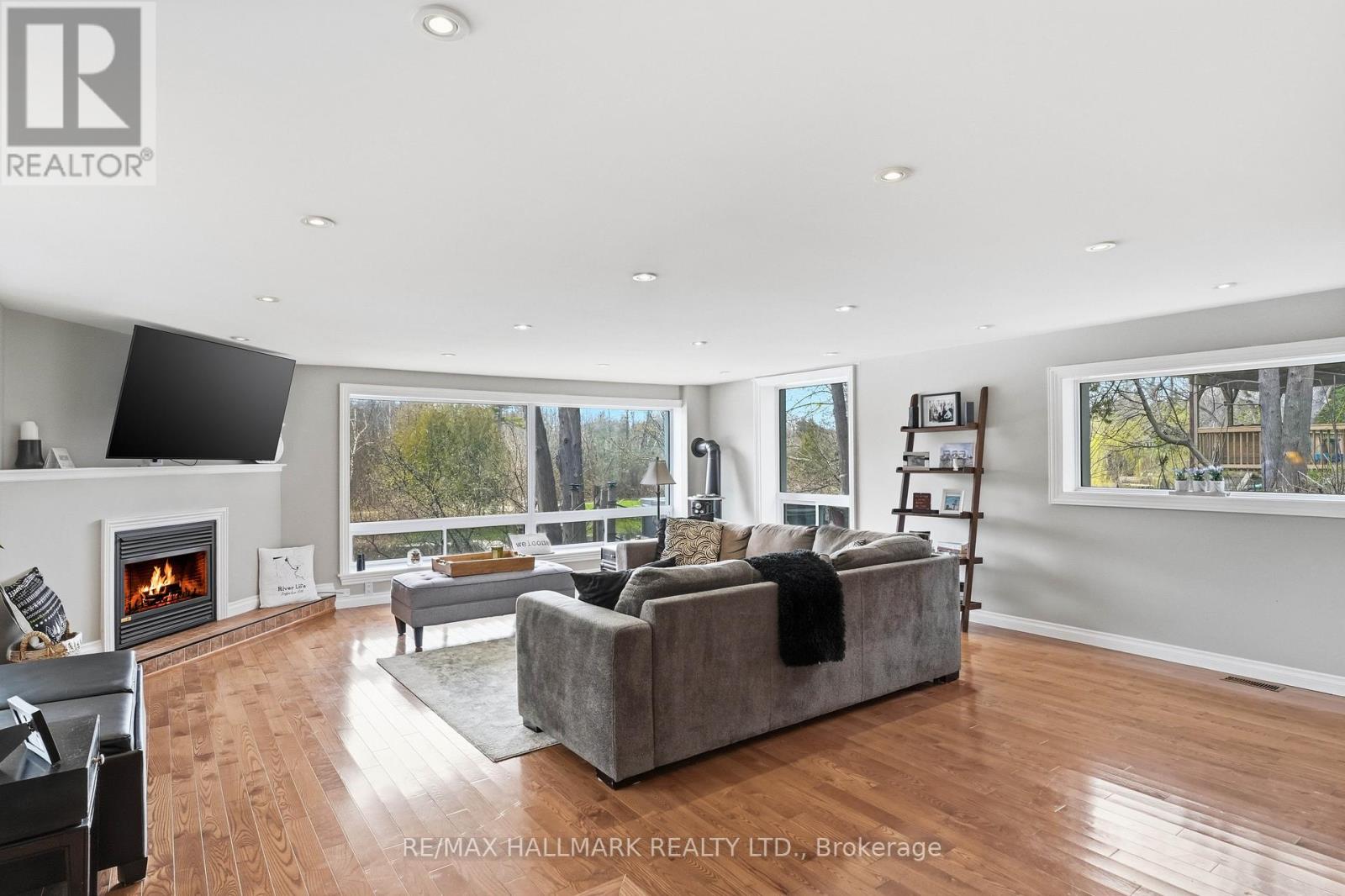 104 RIVERBANK DRIVE - Image 6