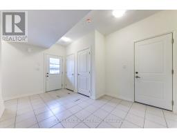 2 Lahey Crescent, Penetanguishene, ON L9M0W1 Photo 8