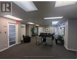 Upper - A - 284 Dunlop Street W, Barrie, ON L4N1B9 Photo 7