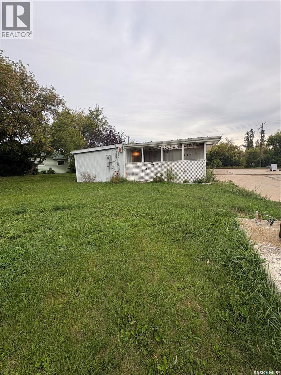 440 & 446 1st AVENUE E, Melville — photo 11
