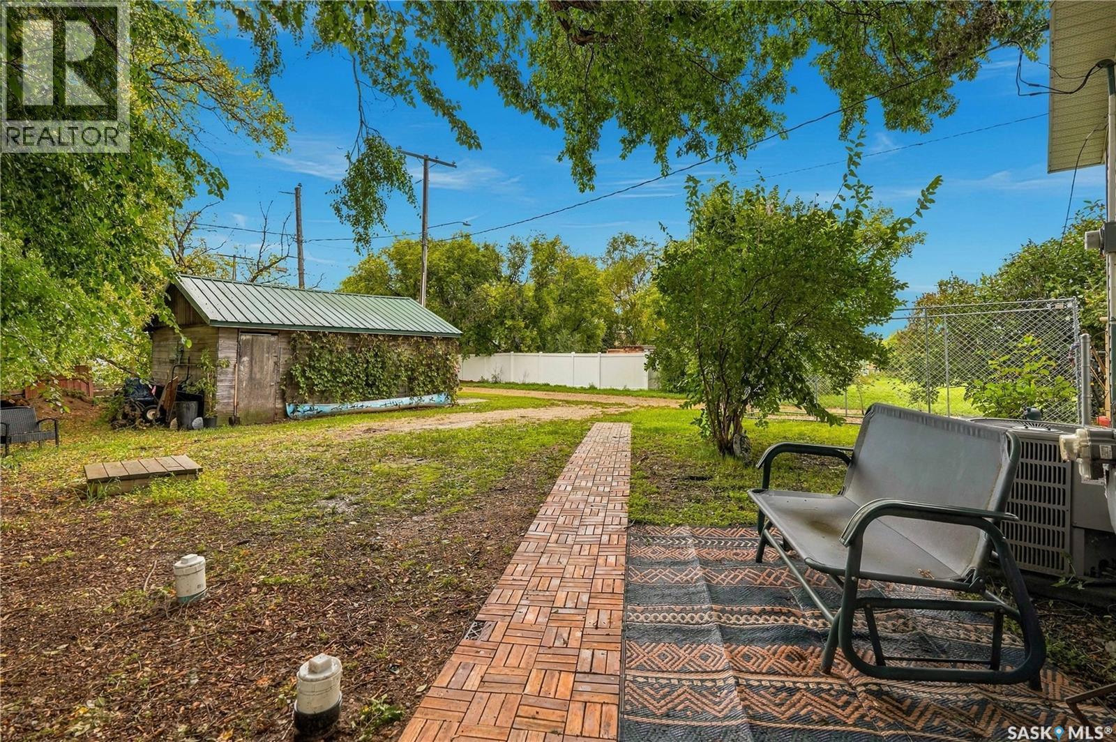 101 Margaret STREET, Bulyea — photo 33