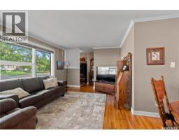 4pc Bathroom - 609 18th Avenue E, Regina, SK S4N1E6 Photo 9