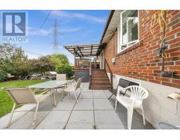 Kitchen - 45 Redwater Drive, Toronto, ON M9W1Z5 Photo 8