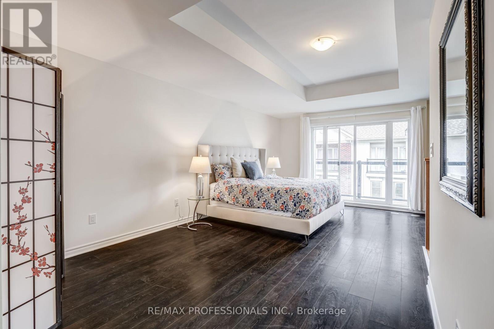 #63 636 EVANS AVENUE - Image 29